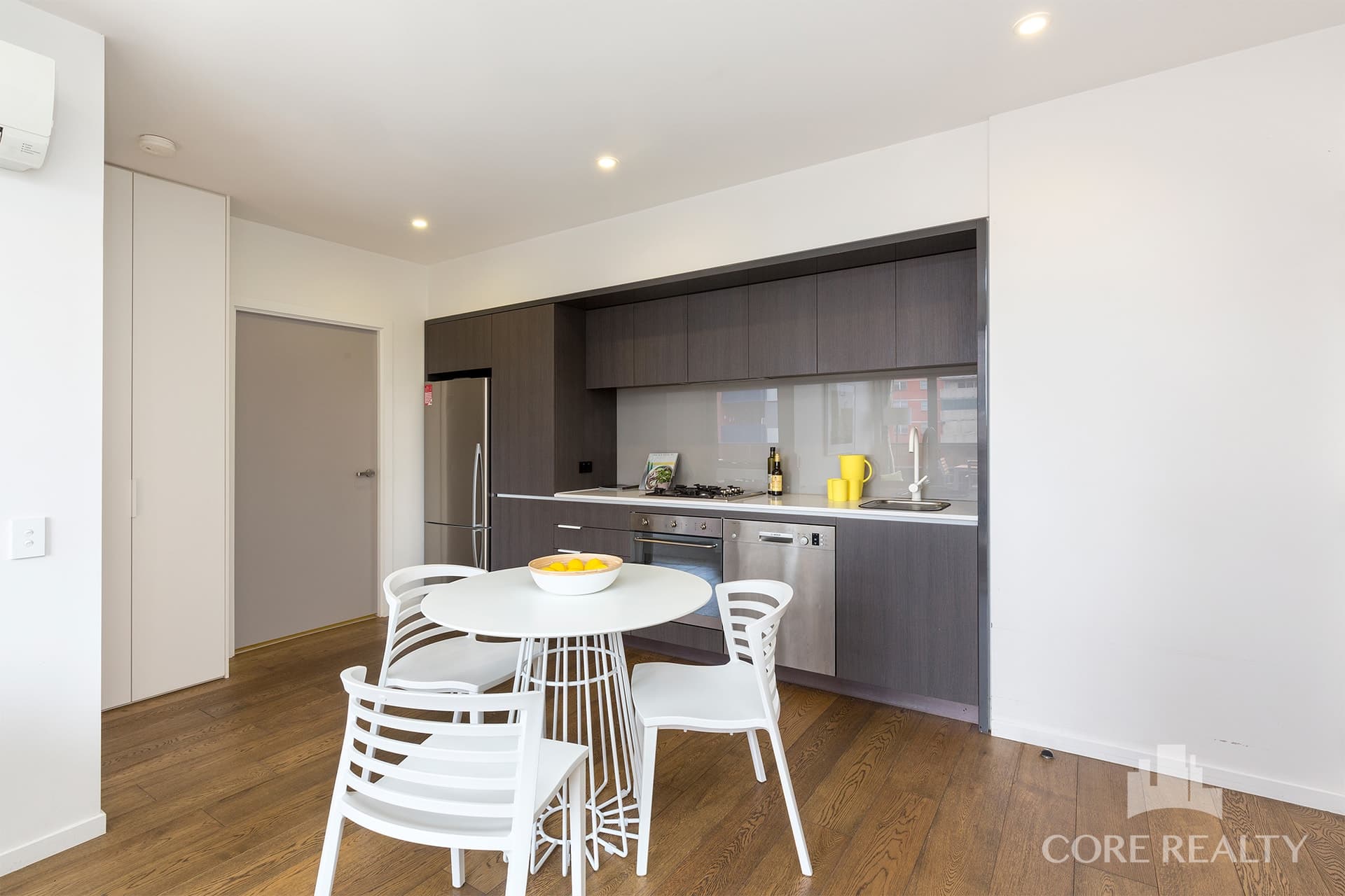 401/82 Canning Street, Carlton - Thumbnail 6