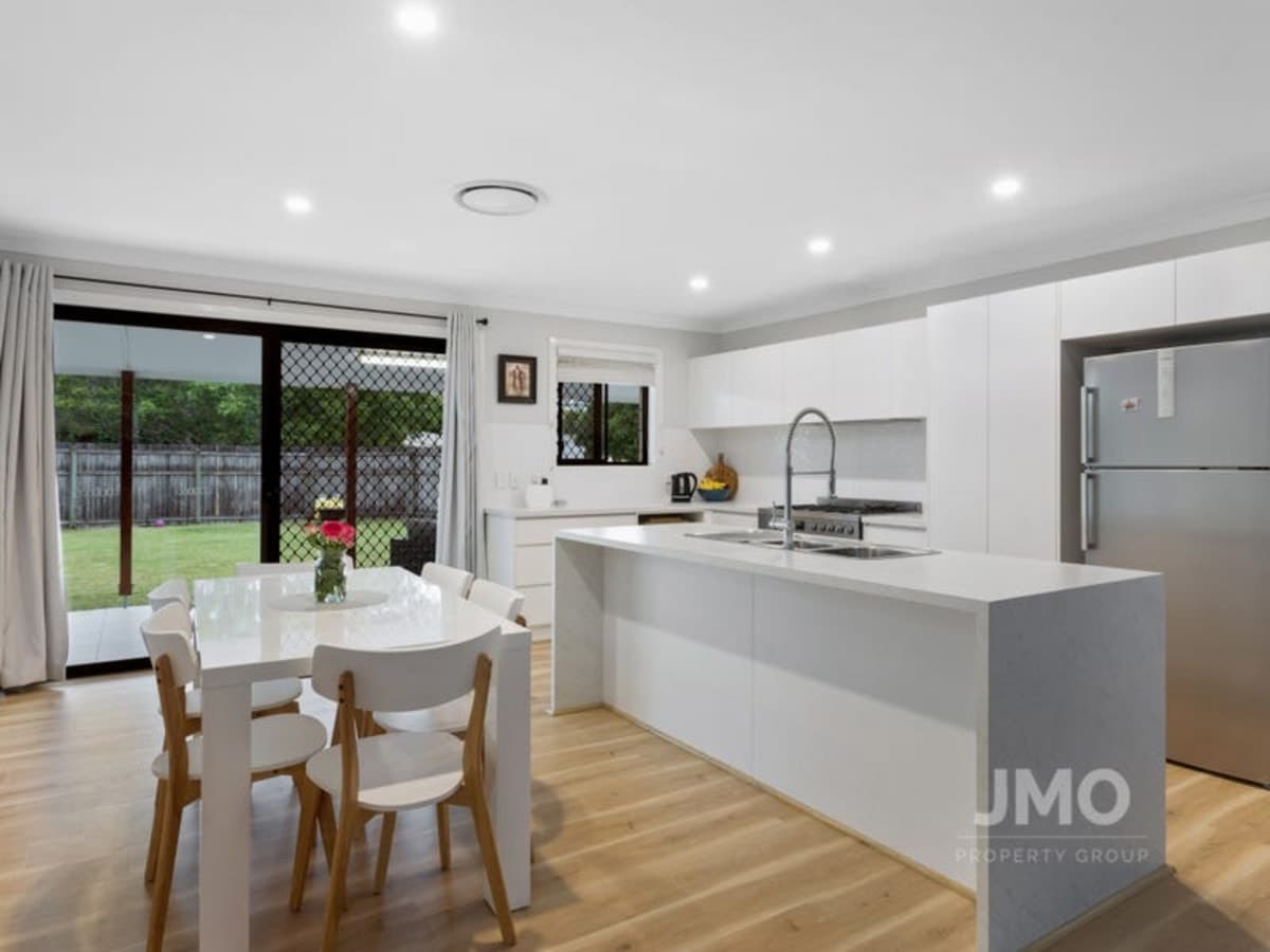 16 Ormeau Ridge Road, ORMEAU HILLS, Ormeau Hills - Thumbnail 2
