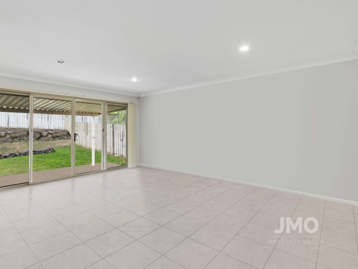 55 Kilkivan Drive, ORMEAU, Ormeau - Thumbnail 3