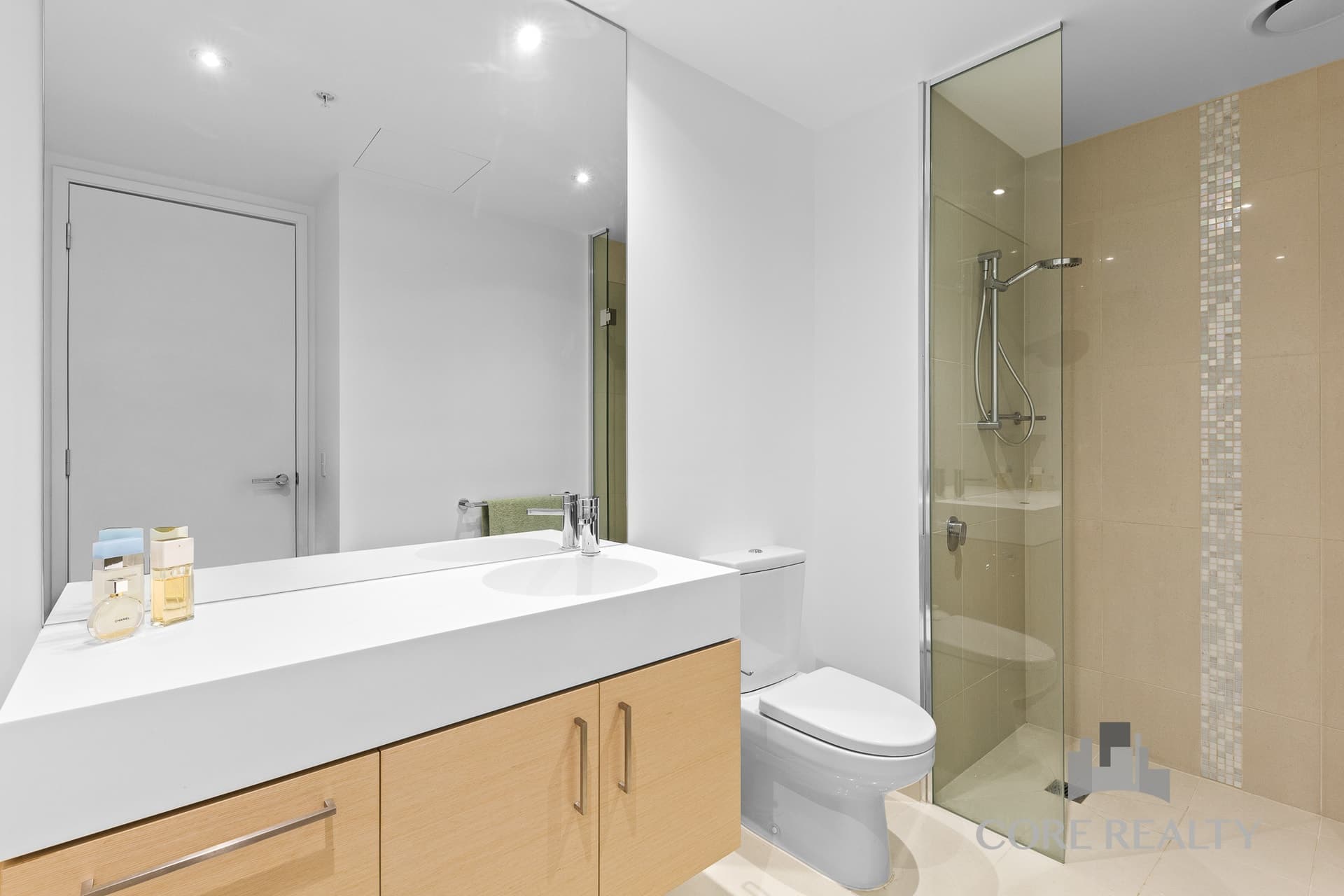 5609/35 Queensbridge Street, Southbank - Thumbnail 3