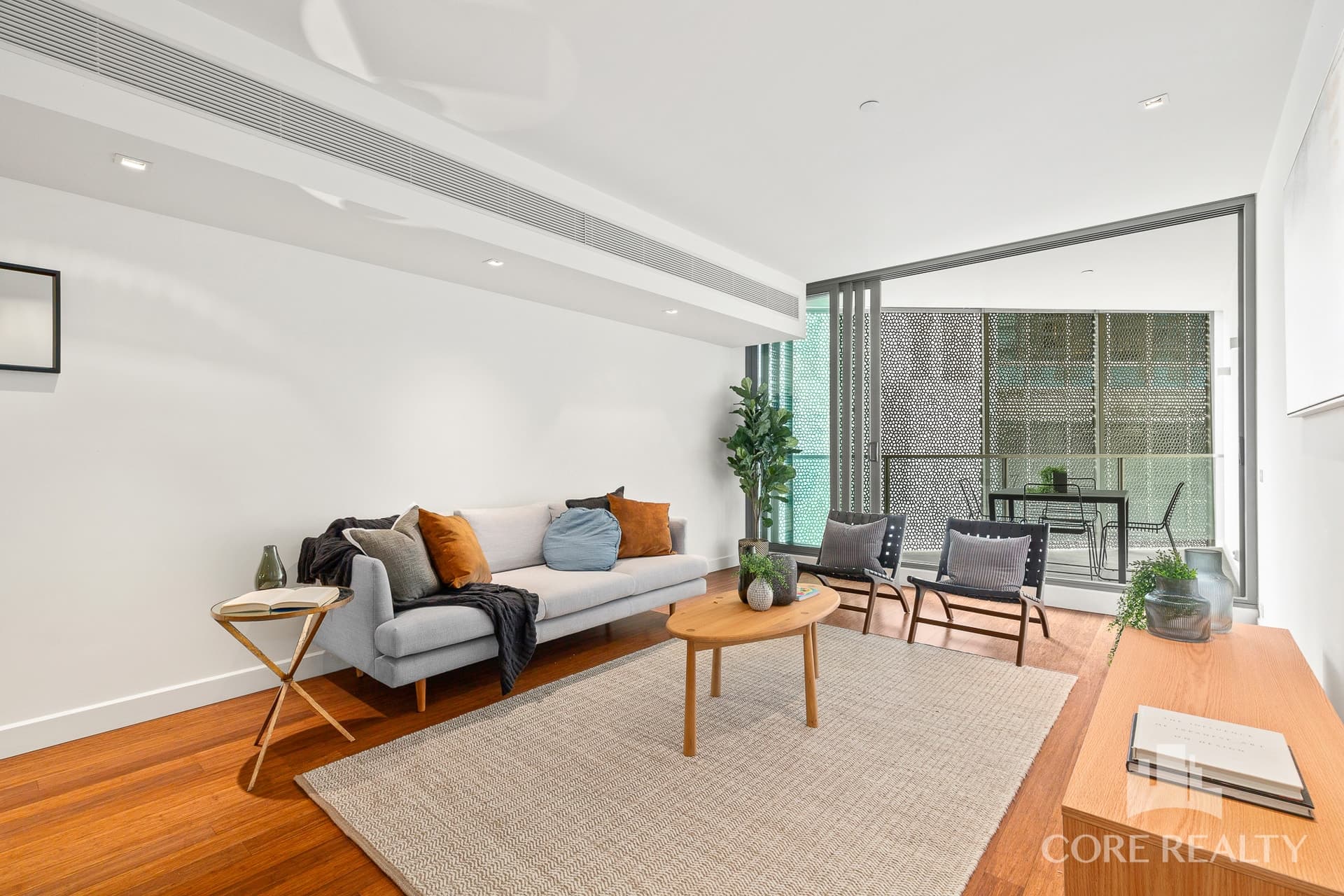 908/8 Kavanagh Street, Southbank - Thumbnail 3