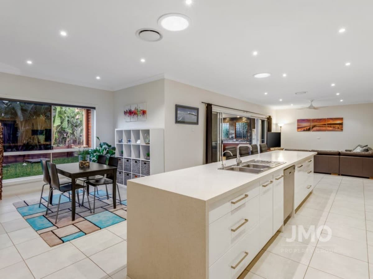 6 Appadene Street, ORMEAU, Ormeau - Thumbnail 3