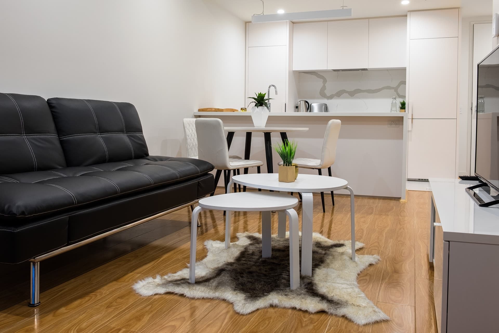 Unit 312/555 St Kilda  Road, Melbourne - Thumbnail 2