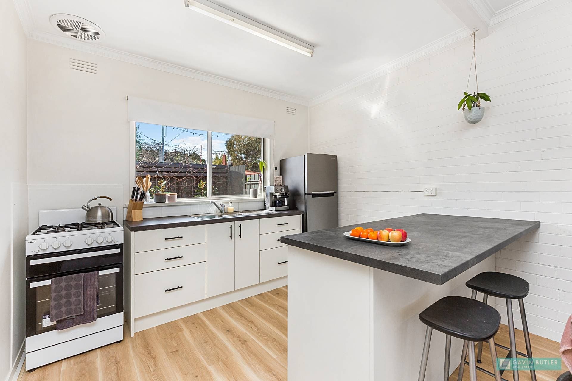 Unit 2, 25 Somerville St, Flora Hill, VIC, Flora Hill - Thumbnail 2