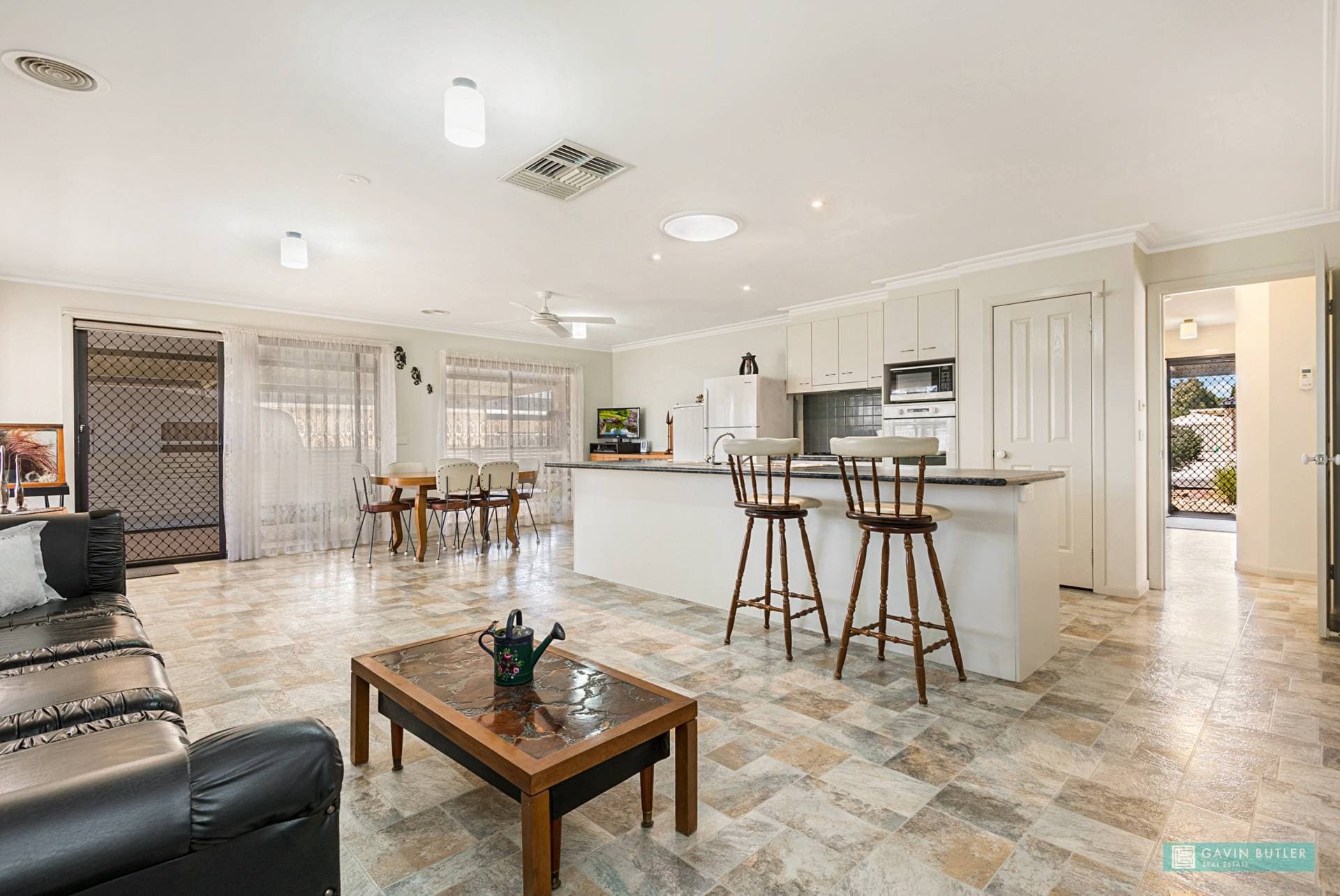 30 Botanical Dr, Epsom, VIC, Epsom - Thumbnail 2