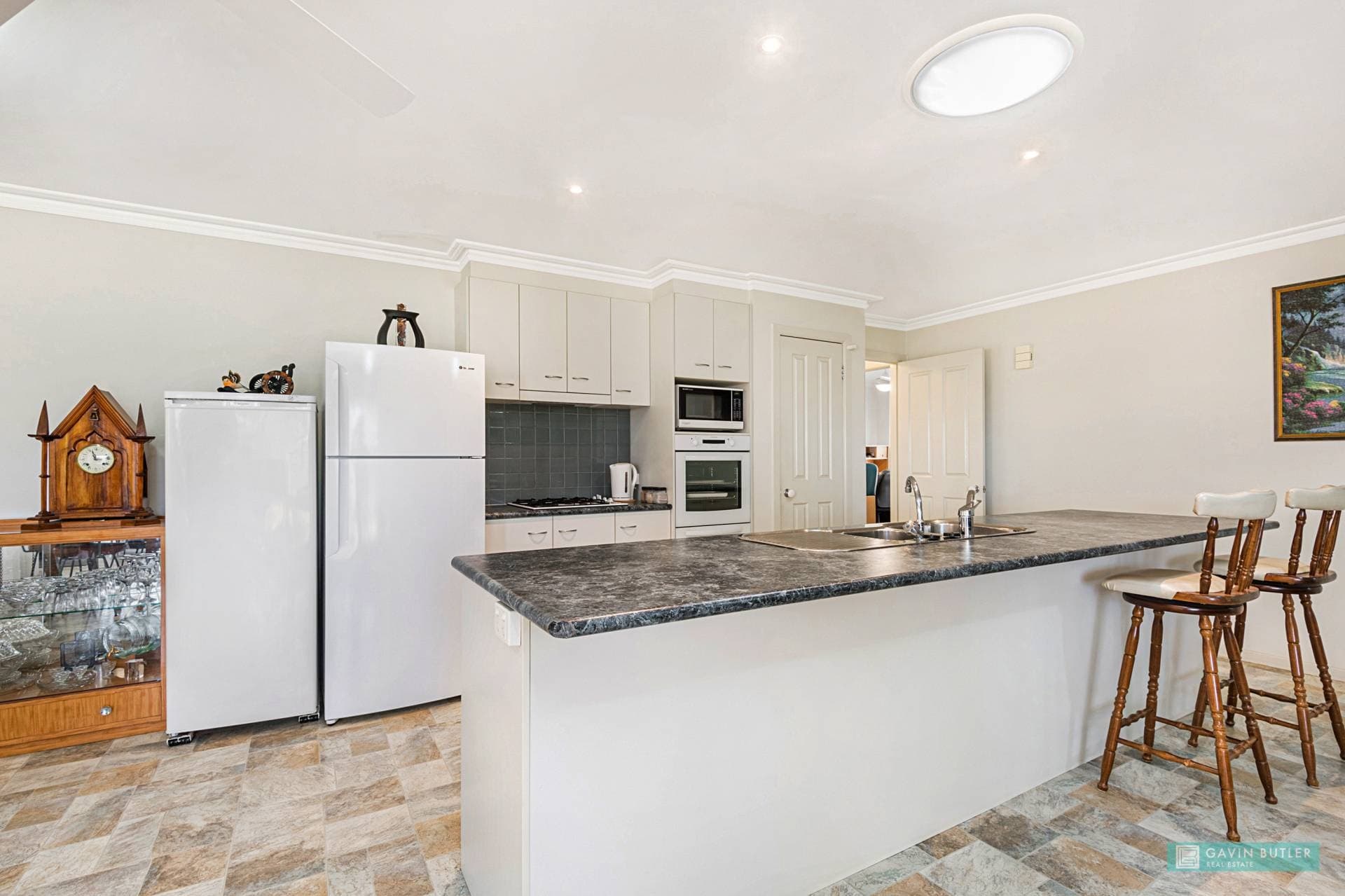 30 Botanical Dr, Epsom, VIC, Epsom - Thumbnail 3