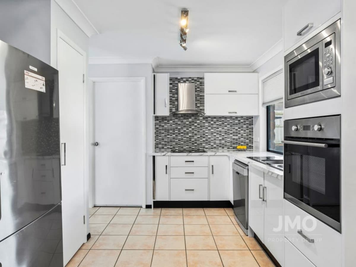 26 Geranium Street, ORMEAU, Ormeau - Thumbnail 2