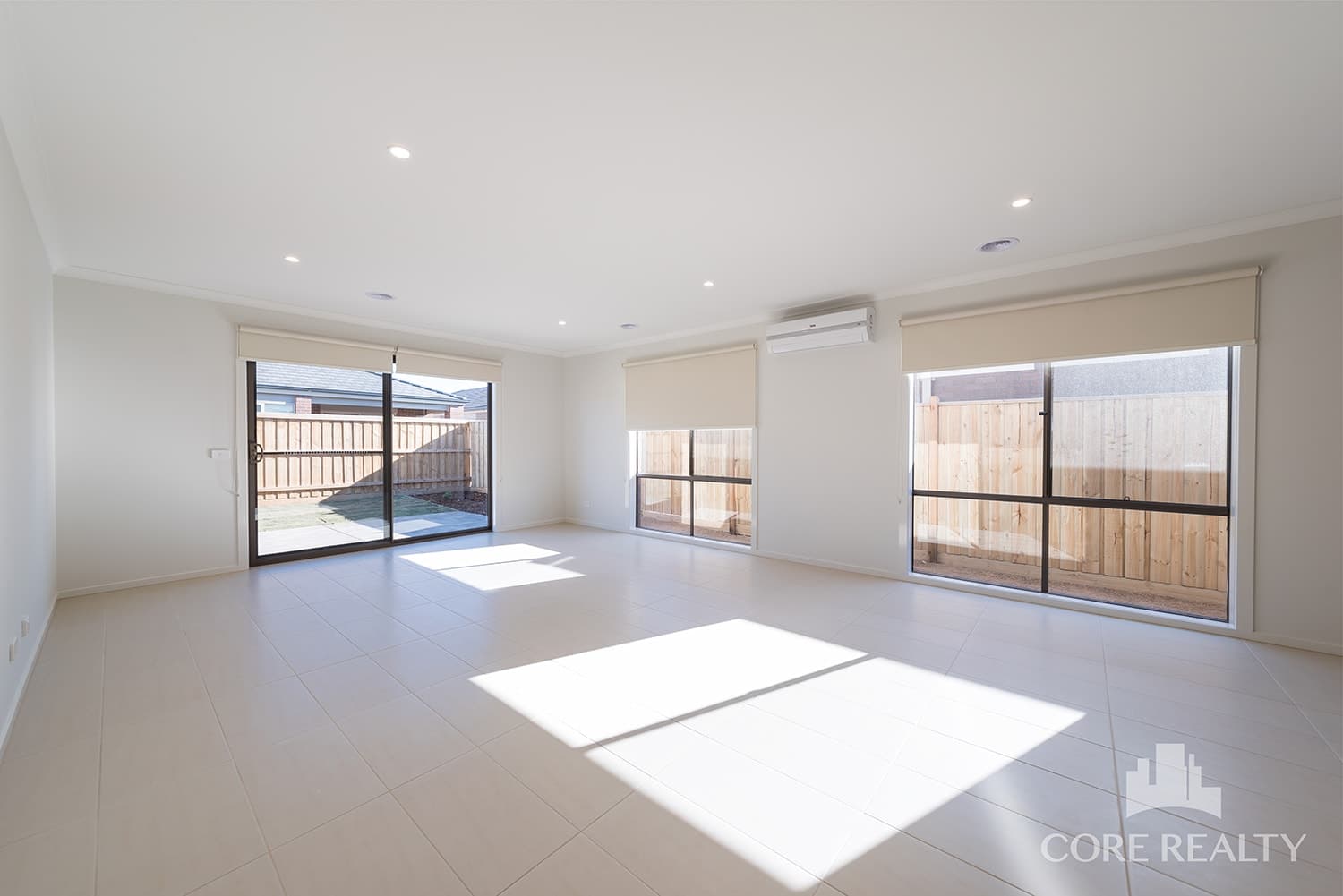 10 Leila  Street, Werribee - Thumbnail 2