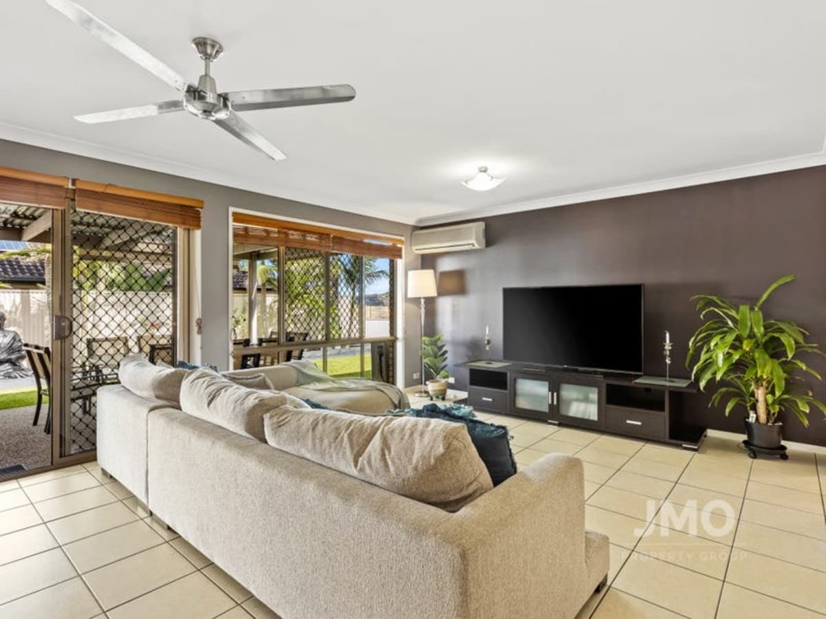 92 Ormeau Ridge Road, ORMEAU HILLS, Ormeau Hills - Thumbnail 3