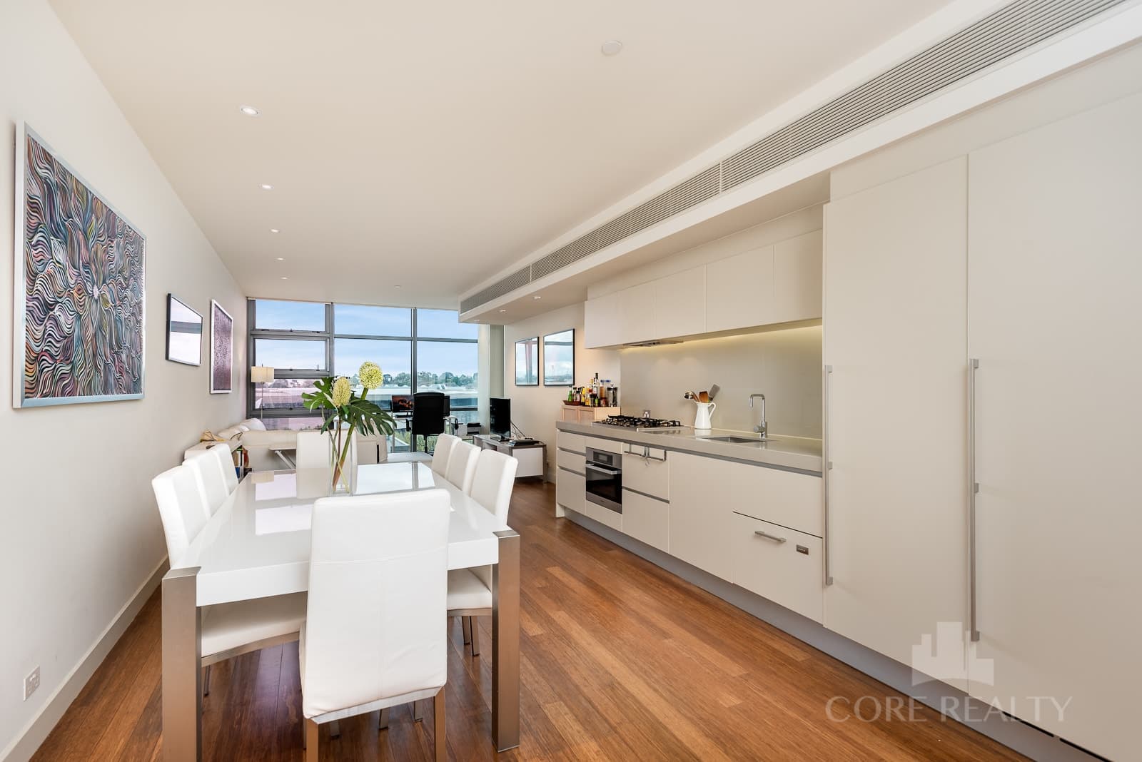 805/8 Kavangh Street, Southbank - Image 1