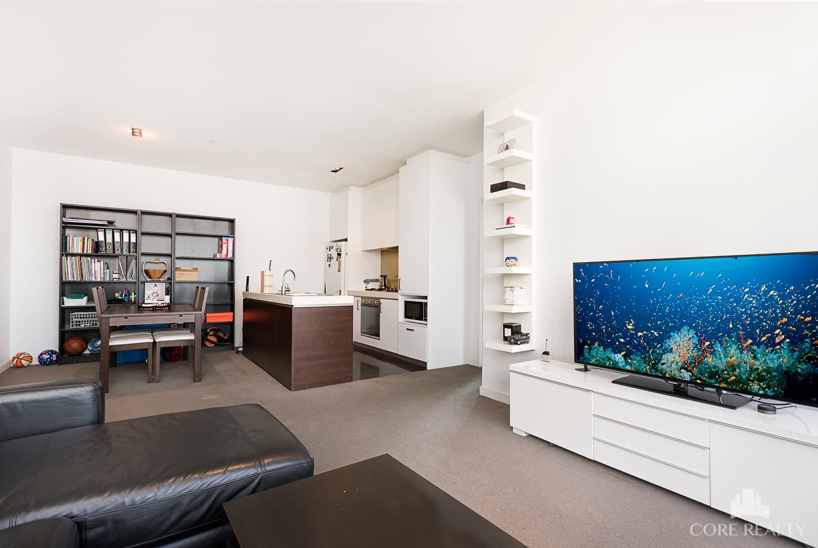 2402/483 Swanston Street, Melbourne - Thumbnail 3