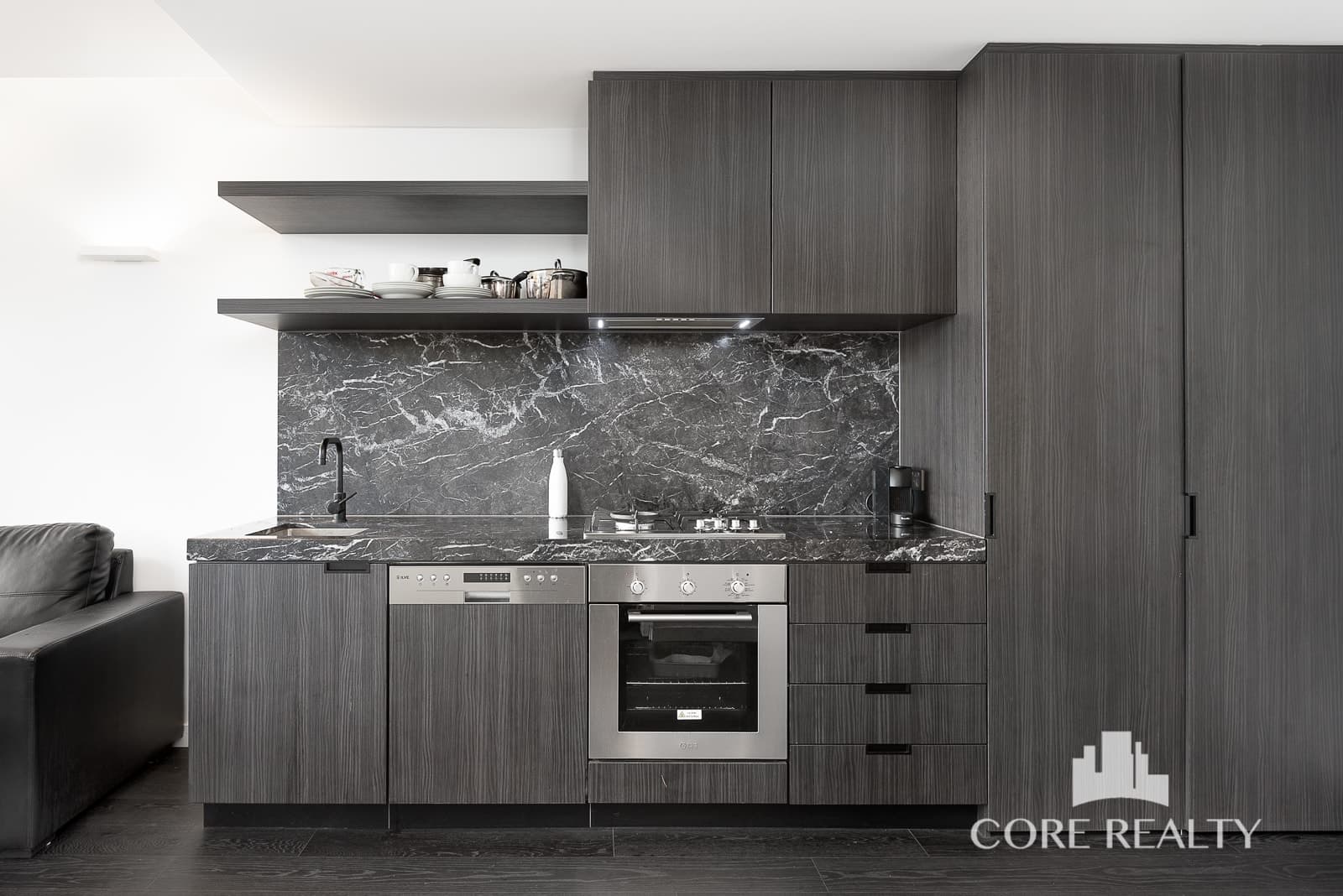 719/33 Blackwood Street, North Melbourne - Thumbnail 2