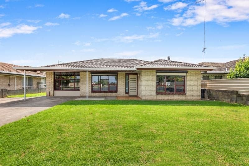 29 Suttontown Road Mount Gambier SA, Mount Gambier - Image 1