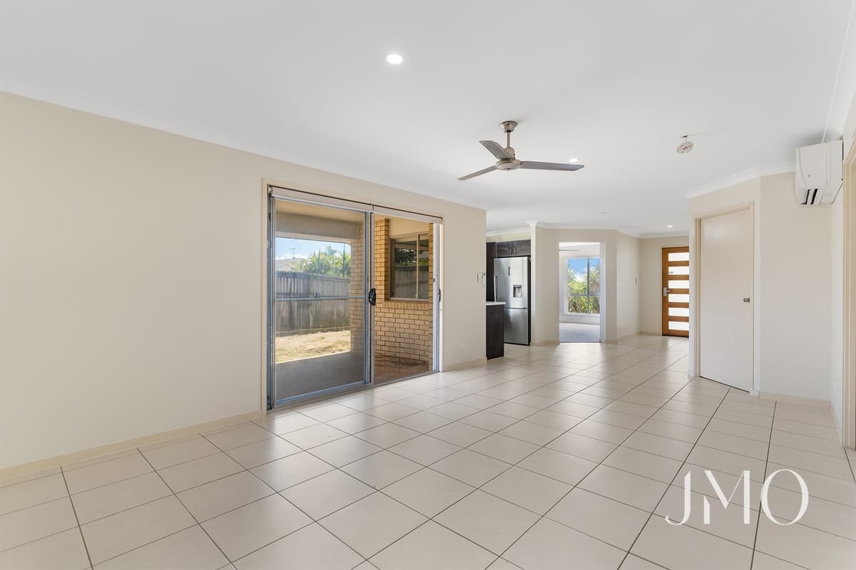28 Myrtle Avenue, Ormeau, Ormeau - Thumbnail 3