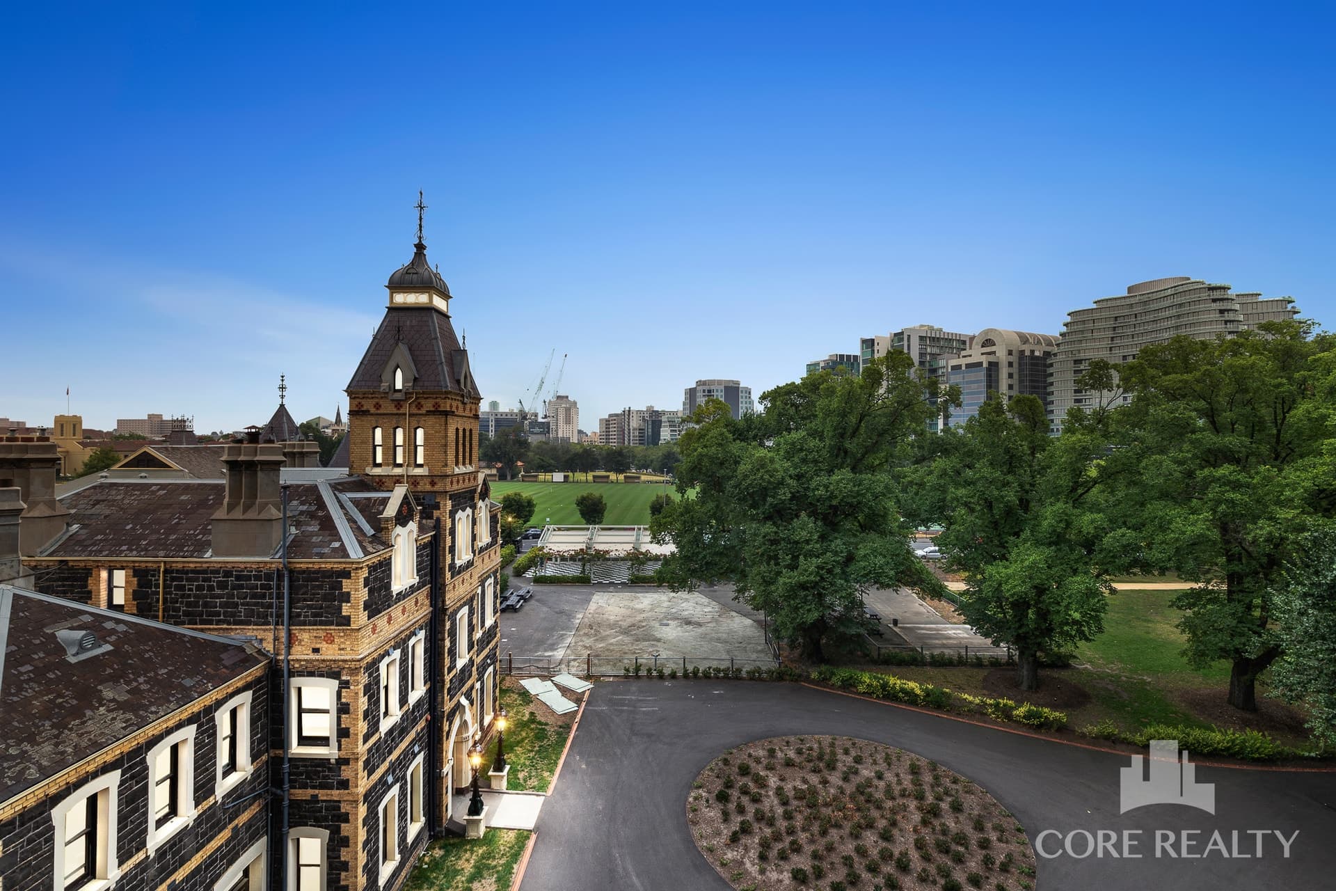Unit 421/555 St Kilda Road, Melbourne - Thumbnail 2