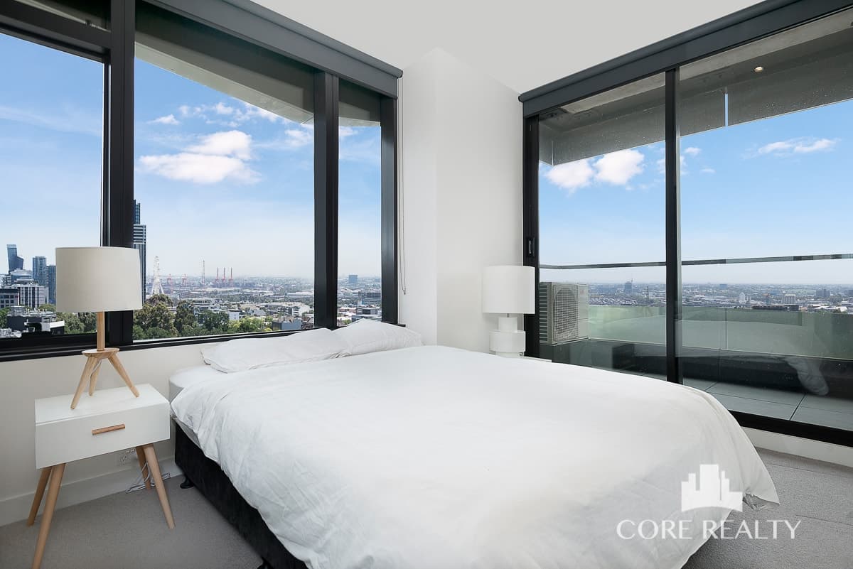 1902/155 Franklin Street, Melbourne - Thumbnail 2