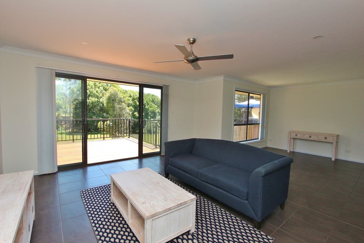 64 Cleone Drive, Kendall, Kendall - Image 1