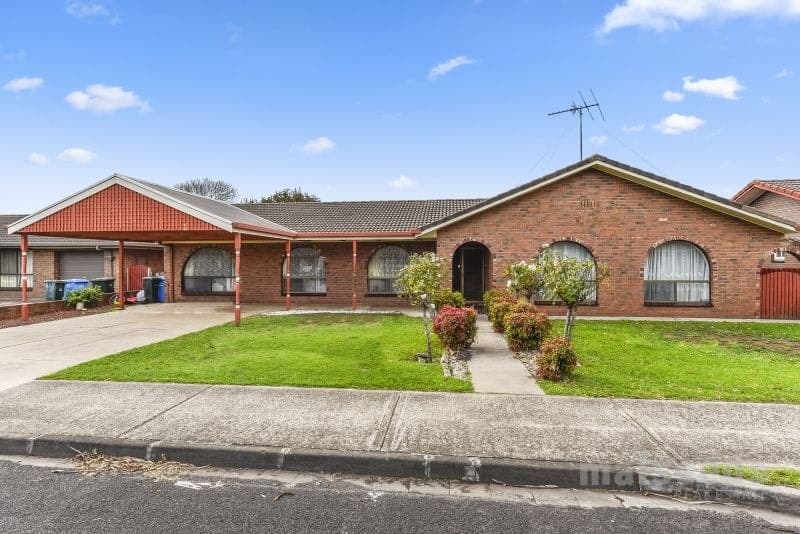 3 Dino Place Mount Gambier SA, Mount Gambier - Image 1