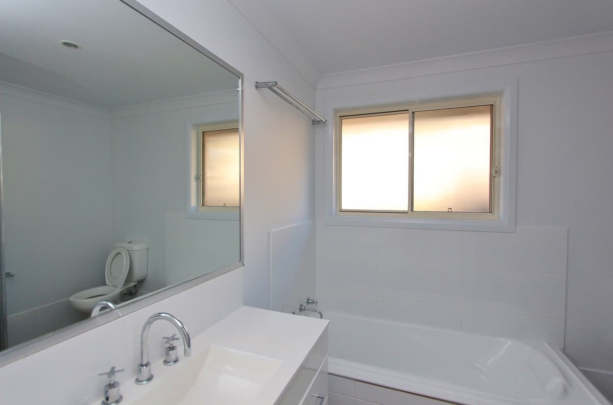 9 Mountain Spring Drive, Kendall, Kendall - Image 1