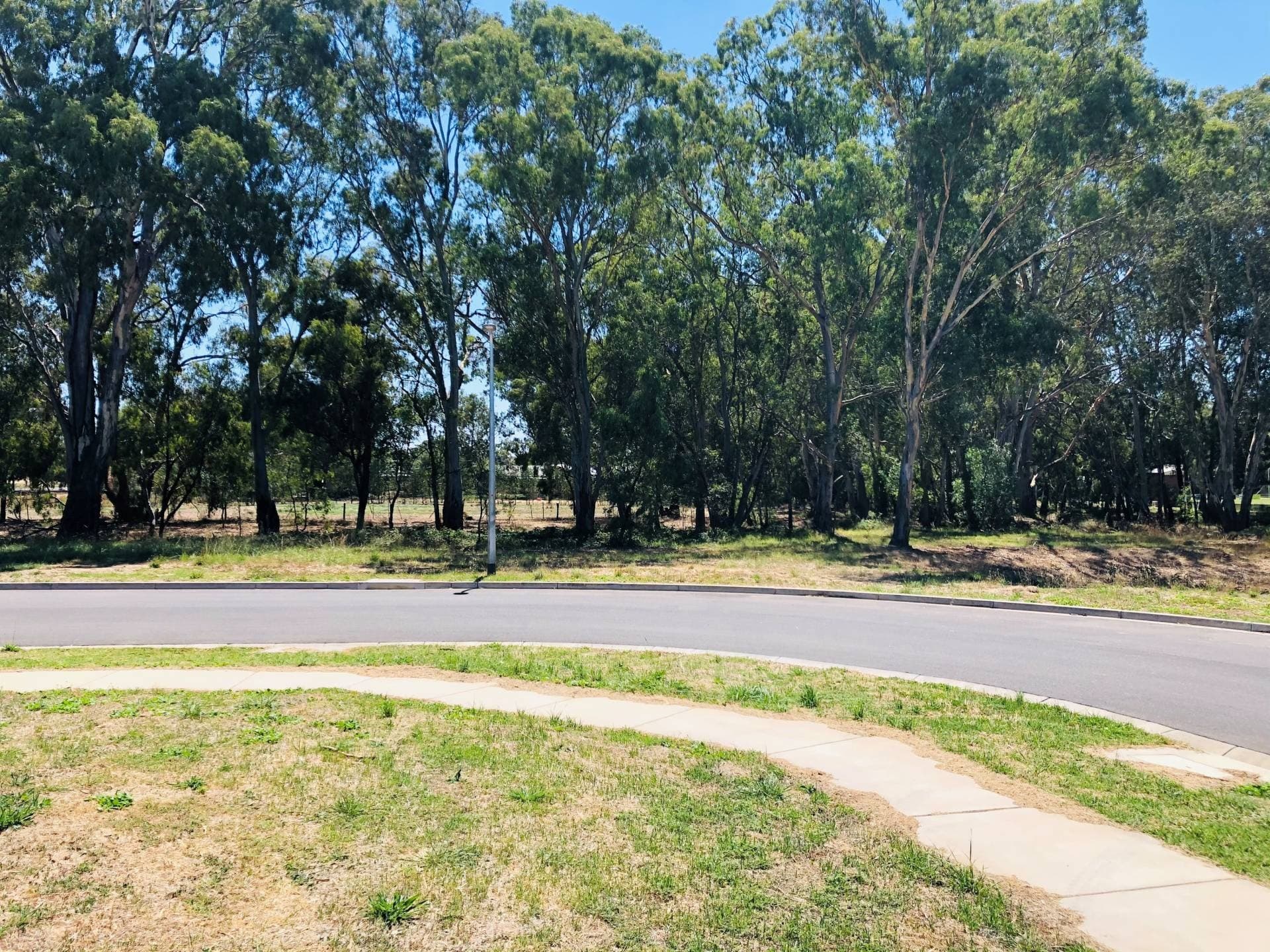43 Caviar Ct, Huntly, VIC, Huntly - Thumbnail 3