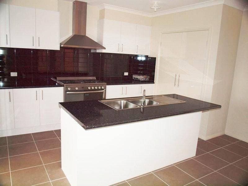 57 Soldatos Dr, Golden Square, VIC, Golden Square - Thumbnail 2