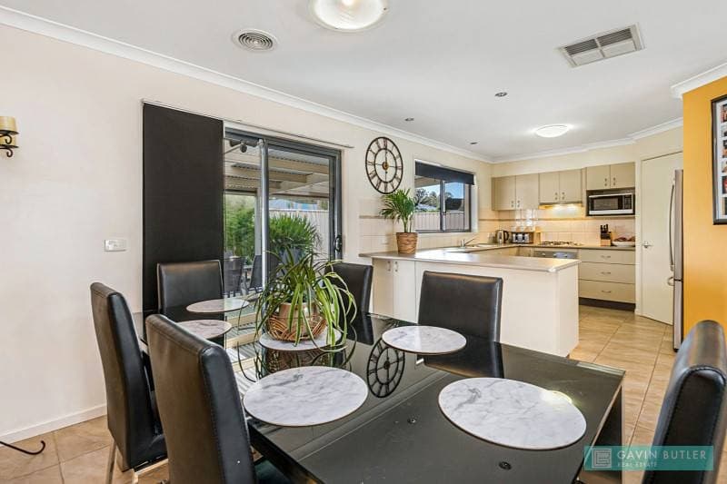 3 Alexander Cl, Strathfieldsaye, VIC, Strathfieldsaye - Thumbnail 3