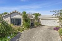 25 Allanwood Street, Ocean Grove VIC, Ocean Grove - Thumbnail 3