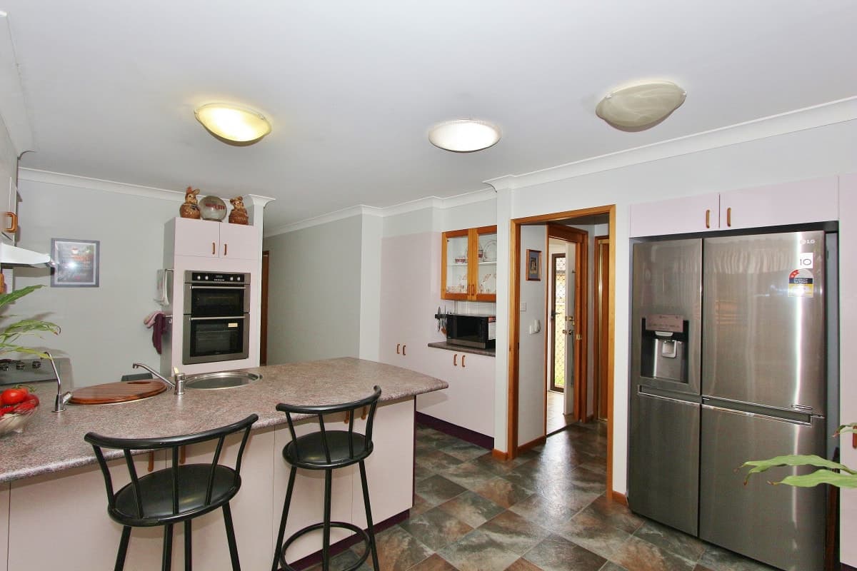 33 Honeysuckle Avenue, Lakewood, Lakewood - Thumbnail 8