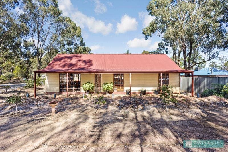 92 Gungurru Rd, Huntly, VIC, Huntly - Thumbnail 2
