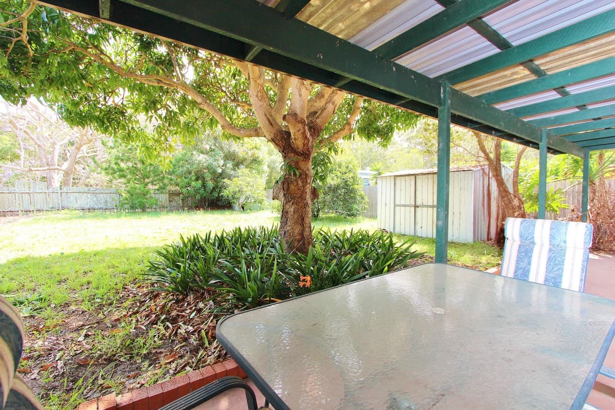 31 Eames Avenue, North Haven, North Haven - Thumbnail 2
