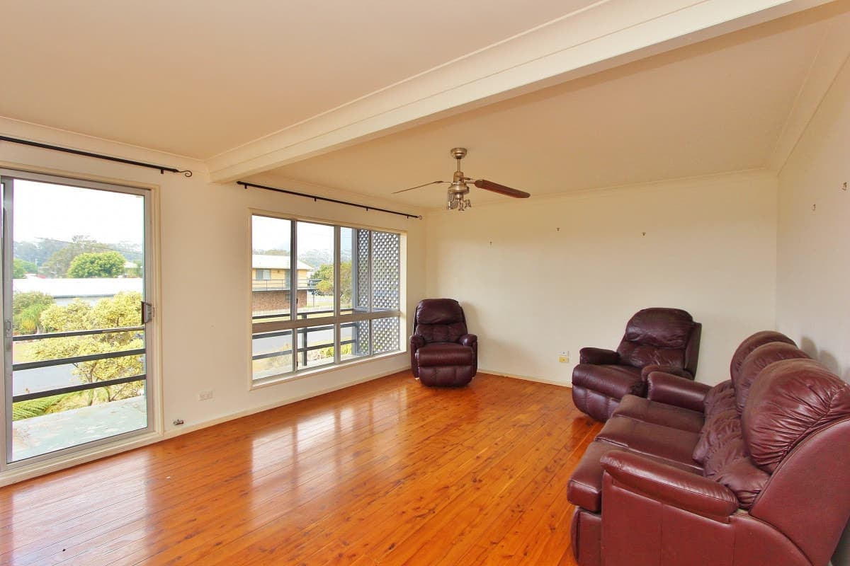 31 Eames Avenue, North Haven, North Haven - Thumbnail 4