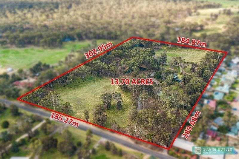 18 Goldsmiths Rd, Eaglehawk, VIC, Eaglehawk - Thumbnail 2