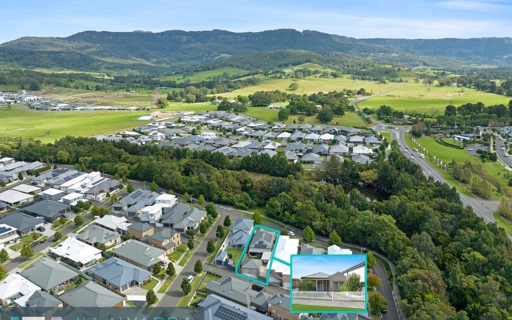 15 Curramore Terrace, TULLIMBAR NSW 2527, Tullimbar - Thumbnail 3