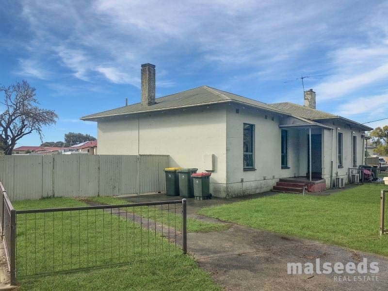 21 Mcmorron Street Millicent SA, Millicent - Image 1
