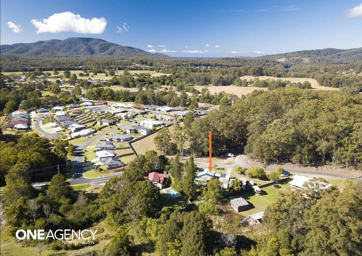 30 Albert Street, Kendall, Kendall - Image 1