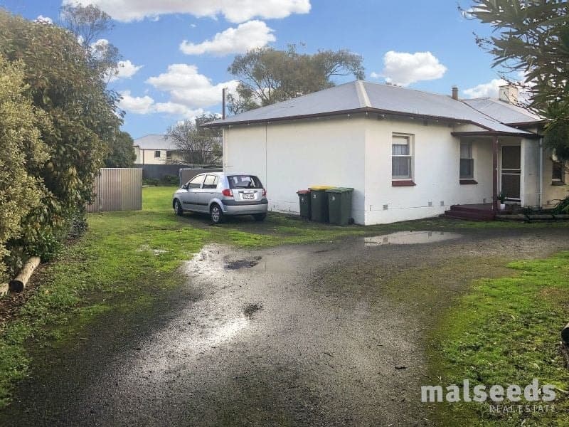 1 Williams Road Millicent SA, Millicent - Image 1