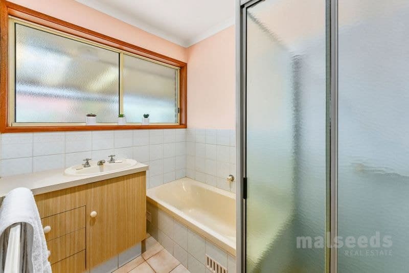 6 Mosswood Close Mount Gambier SA, Mount Gambier - Image 1