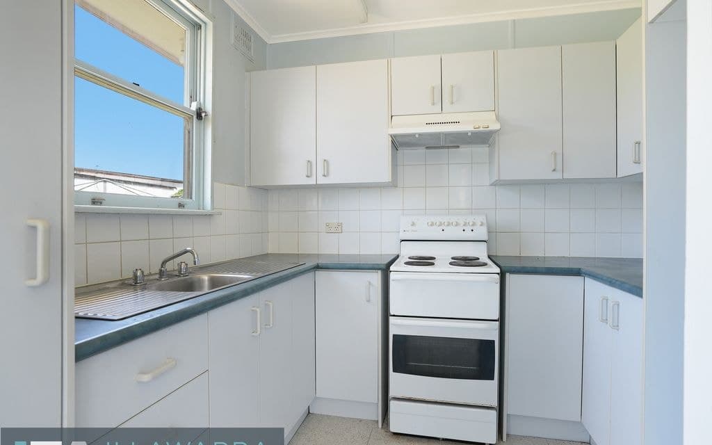12 Andrew Crescent, MOUNT WARRIGAL NSW 2528, Mount Warrigal - Thumbnail 4
