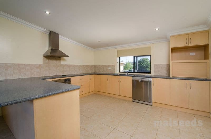 40 Vansittart Road Mount Gambier SA, Mount Gambier - Thumbnail 6