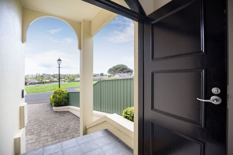 11 Bellaire Close Mount Gambier SA, Mount Gambier - Thumbnail 5