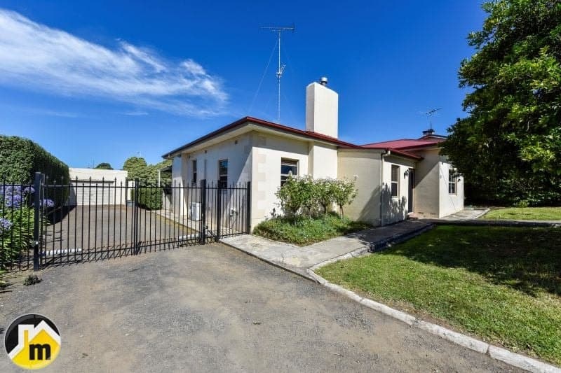10 Francis Street Mount Gambier SA, Mount Gambier - Thumbnail 3