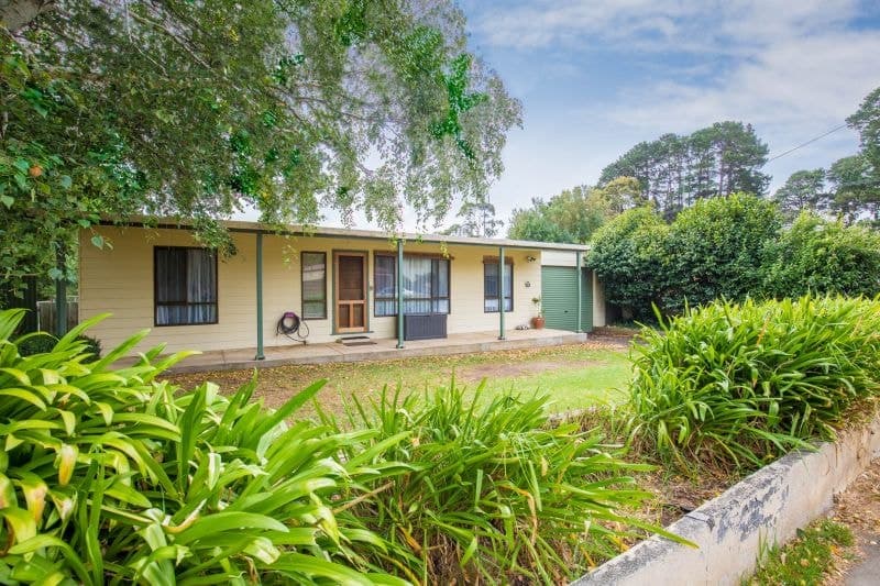 8 Neville Avenue Mount Gambier SA, Mount Gambier - Thumbnail 4