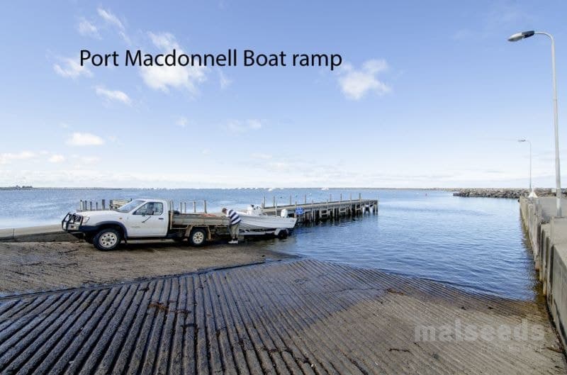 86 Meylin Street Port Macdonnell SA, Port Macdonnell - Image 1