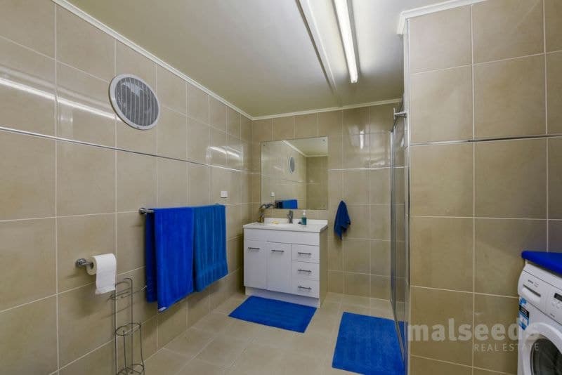 67 Elizabeth Street Port Macdonnell SA, Port Macdonnell - Thumbnail 2