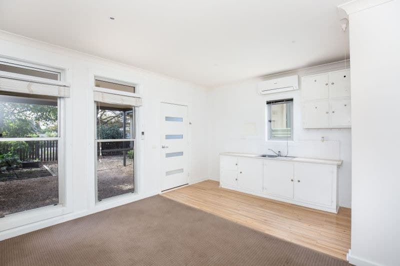 4 West Street Mount Gambier SA, Mount Gambier - Image 1