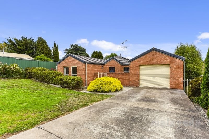 19 Clezy Crescent Mount Gambier SA, Mount Gambier - Thumbnail 4