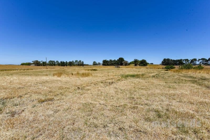15 Kirip Road Glencoe SA, Glencoe - Image 1