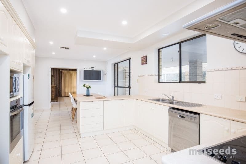 14 Tawarri Crescent Mount Gambier SA, Mount Gambier - Thumbnail 8