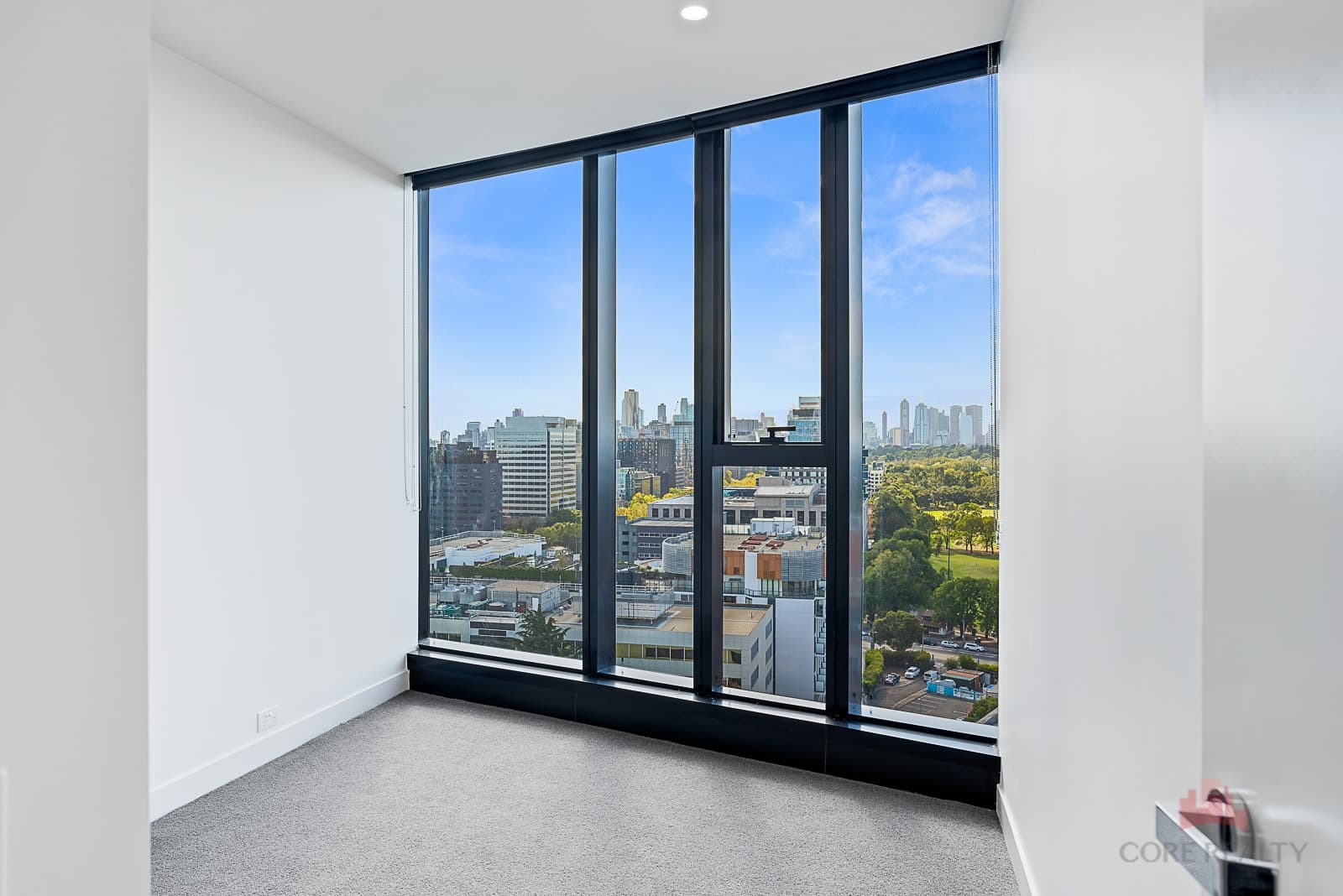 1415/555 St Kilda Road, Melbourne - Thumbnail 5