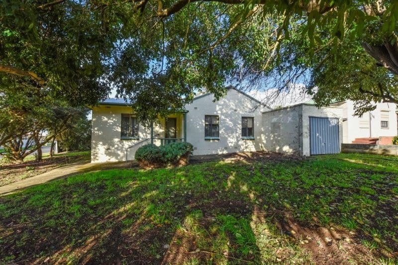 9 Mawson Avenue Mount Gambier SA, Mount Gambier - Thumbnail 2